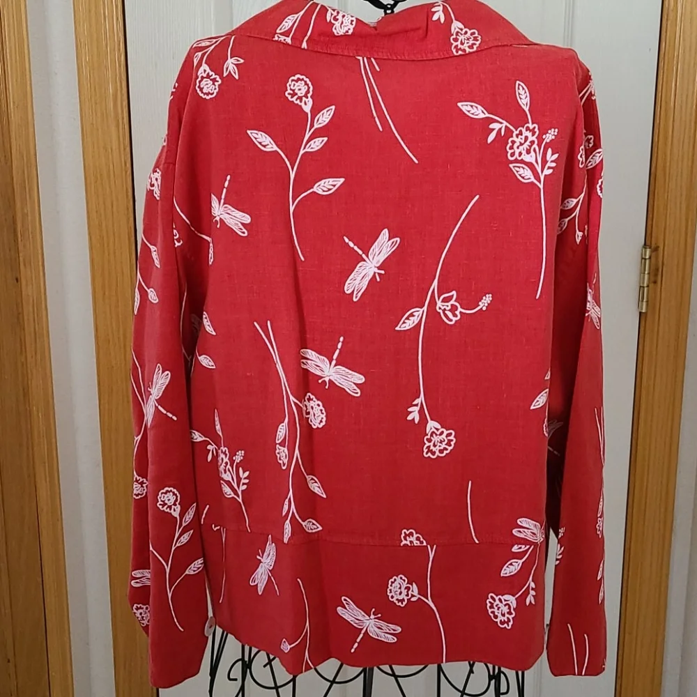 Dragonfly Blouse - Picture 3 of 4